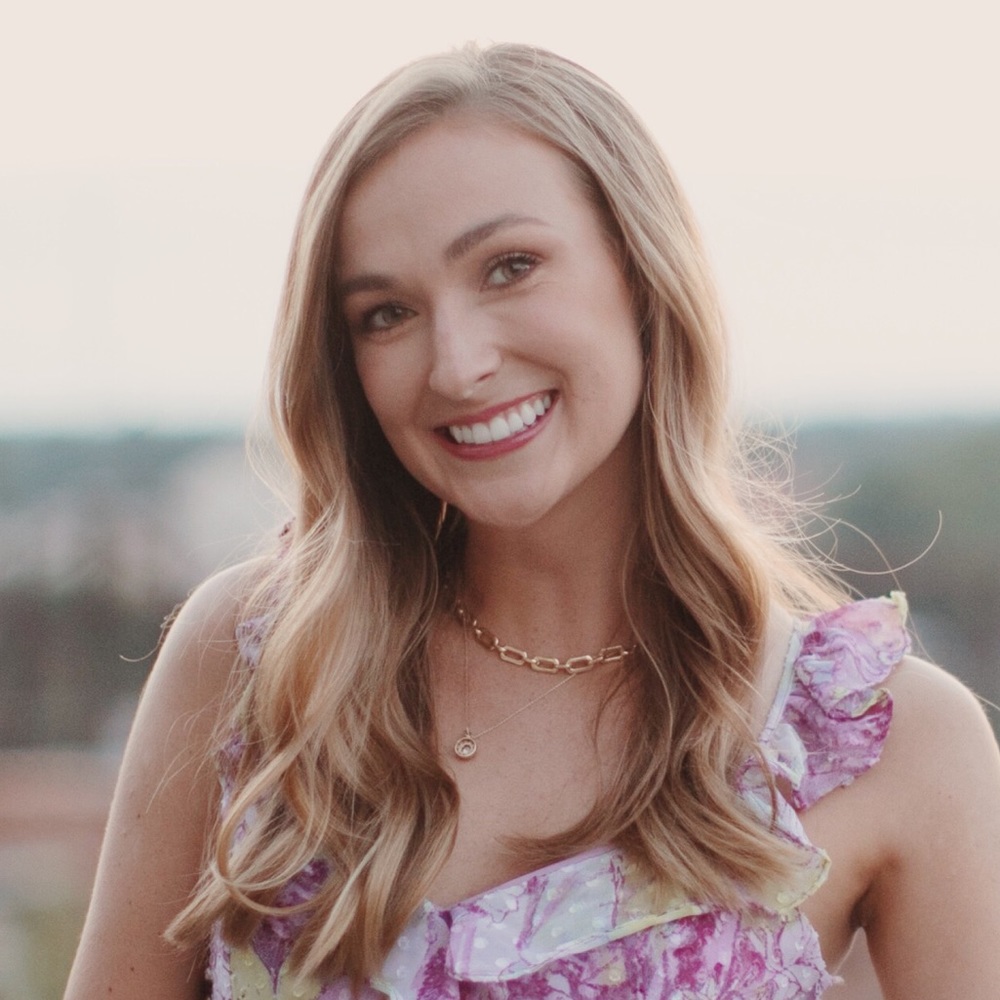 Meet your Posher, Julia